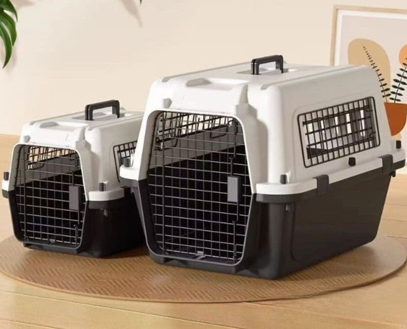 犬キャリーバッグ 耐摩耗性抜群ハードタイプ犬用キャリーケース