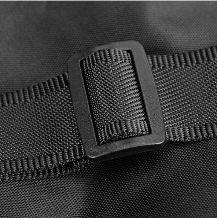 犬キャリーバッグ 両手が自由になる通気性抜群リュック型ペット抱っこ紐