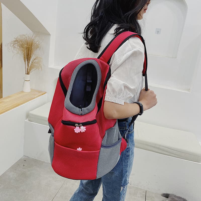 犬キャリーバッグ 通気性抜群メッシュ窓付き犬用背負いキャリー